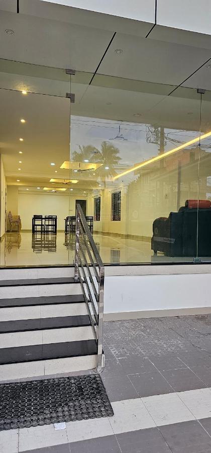 Blueway Residency Downtown Hotel Thiruvananthapuram Exterior photo